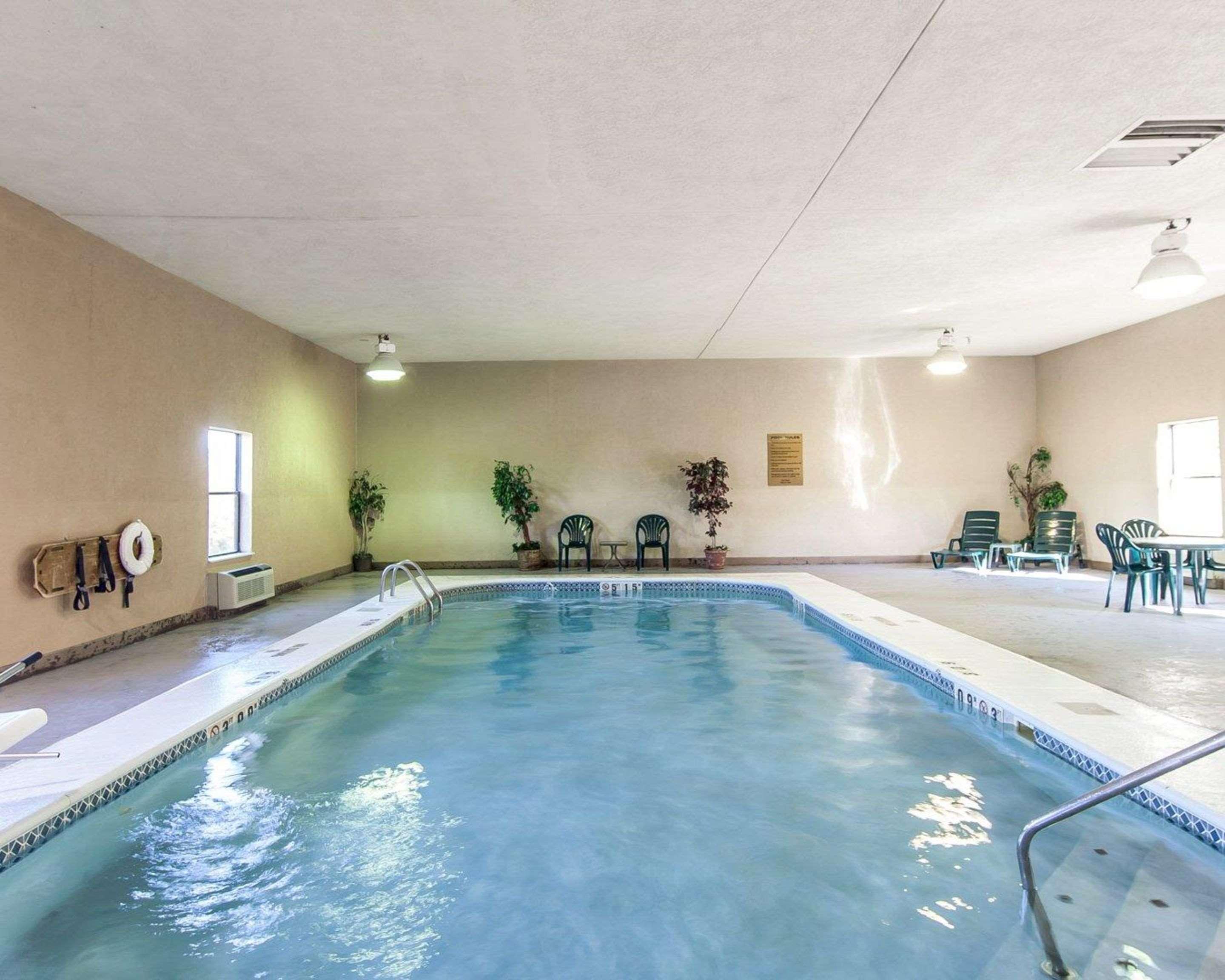 Quality Inn & Suites Rosemount Экстерьер фото