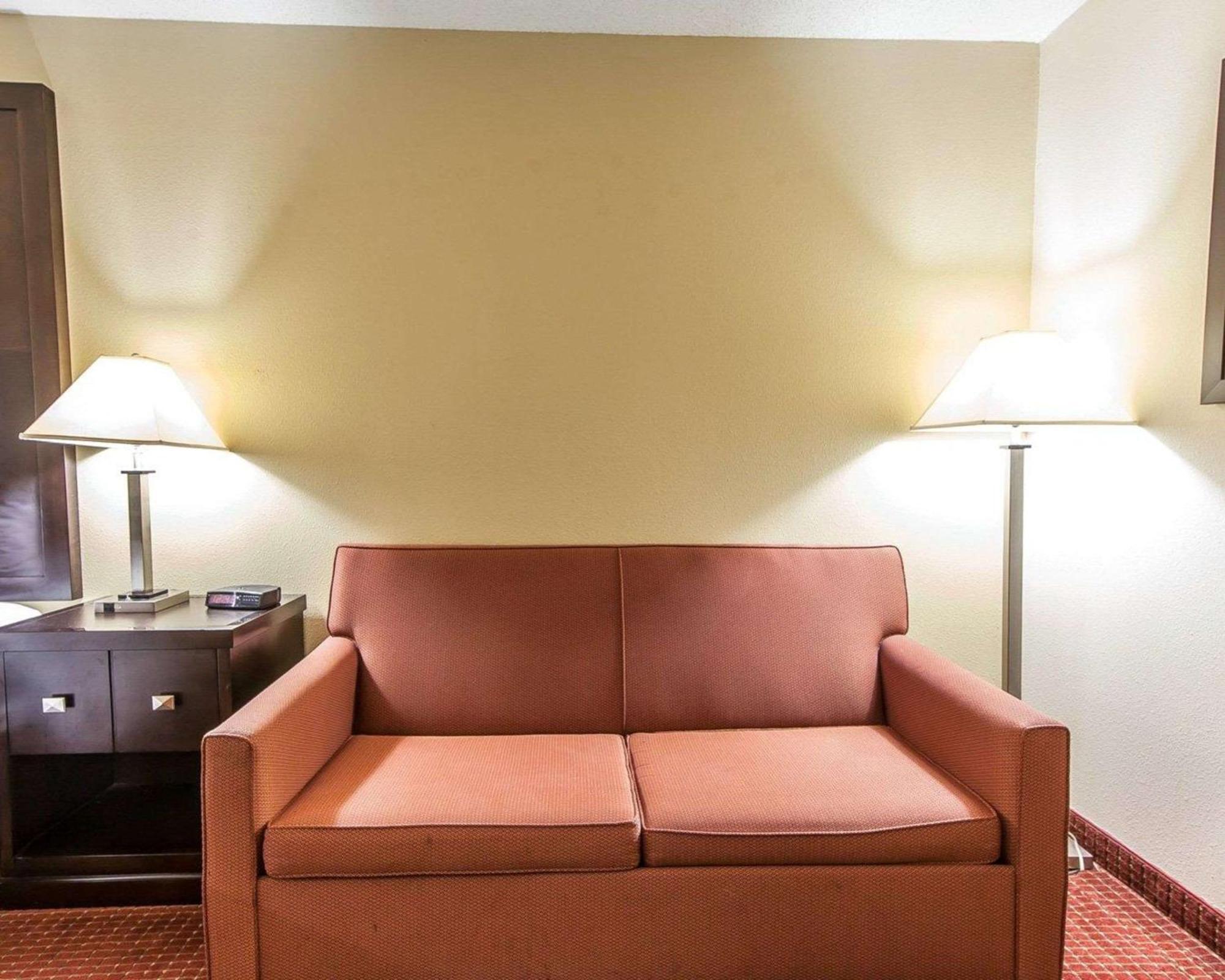 Quality Inn & Suites Rosemount Экстерьер фото
