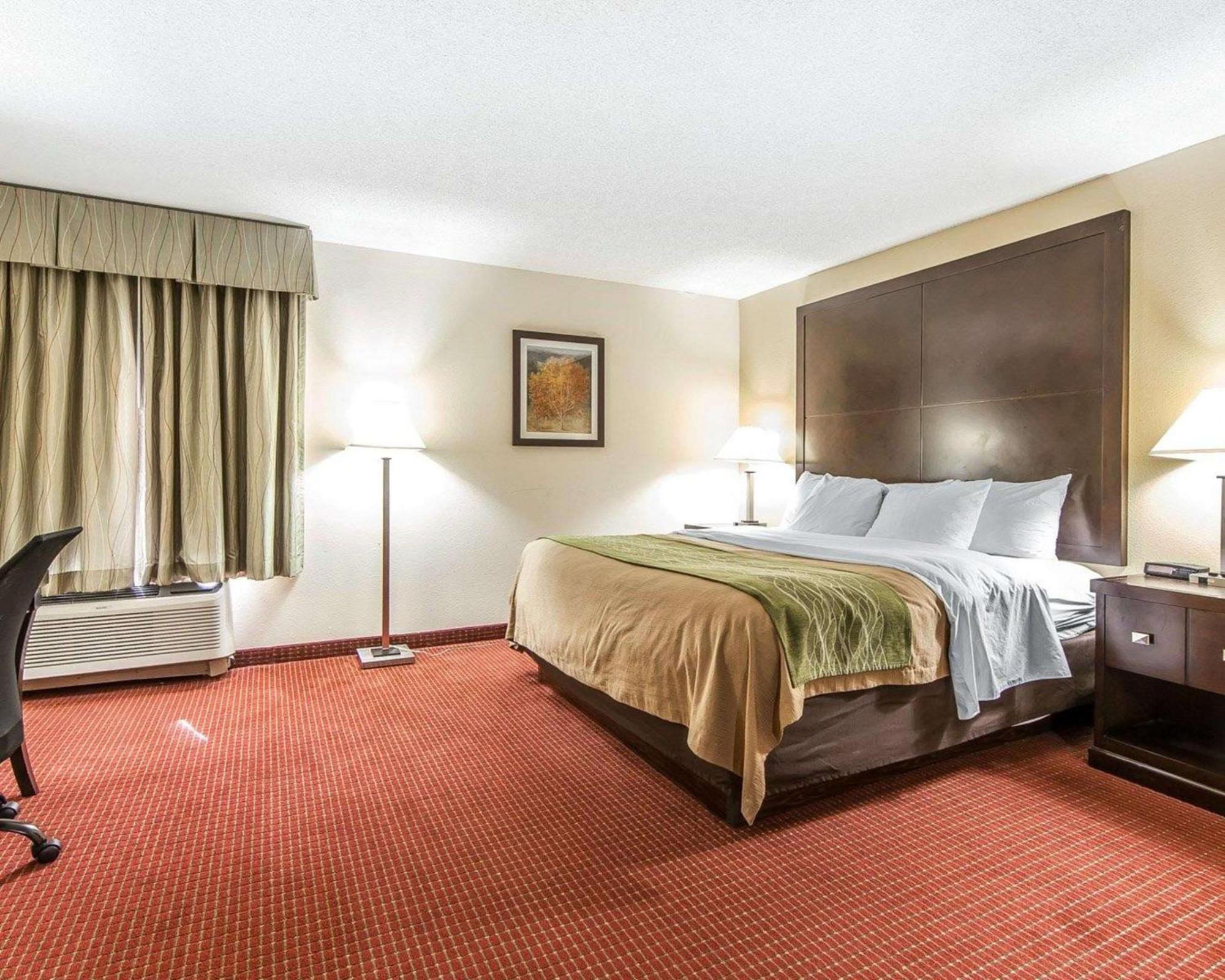 Quality Inn & Suites Rosemount Экстерьер фото