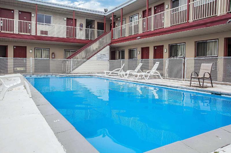 Quality Inn & Suites Rosemount Экстерьер фото